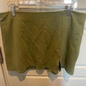 Green Women's Skort